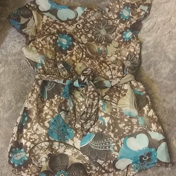 Top - Picture 4 of 9